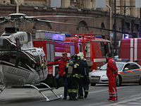 Теракт в петербургском метро, около 10 погибших