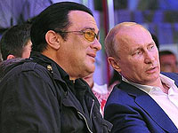 Знаменитому актеру Стивену Сигалу – 65 лет. Фотогалерея