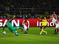 Нереализованный пенальти, автогол, невероятный промах: