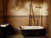 Экономический кризис в РФ: жительница Москвы утопила 4-летнюю дочь