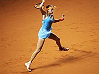 Элина Свитолина вышла в финал турнира в Стамбуле. Мария Шарапова проиграла в полуфинале в Штутгарте