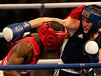Герберт Нкабити - участник Игр Содружества 2006 года (проиграл во втором поединке британцу Джеймсу Рессану, который стал чемпионом турнира)