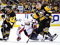 Якоб Сильверберг забросил победную шайбу. 