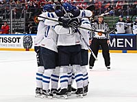 Первую шайбу чемпионата мира по хоккею забросил форвард