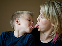 Политкорректность на марше: в  одной из школ Мельбурна отменили День матери