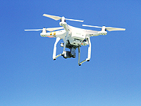 Латвийский парашютист первым в мире совершил прыжок с дрона