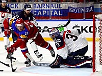 Россияне разгромили словаков, белорусы - словенцев