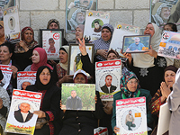 Maan: более полутора тысяч заключенных продолжают голодовку