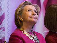 Клинтон возвращается в политику – она будет бороться за 