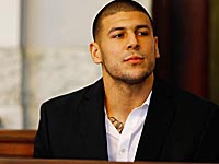 Известный футболист найден повесившимся в тюремной камере