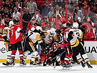 Малкин подрался со Стоуном. 