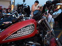 Израильские байкеры проводят в честь Трампа мотопробег на Harley Davidson  