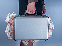 Кассирша из Волгограда похитила 13 млн рублей и скрылась вместе с мужем и детьми