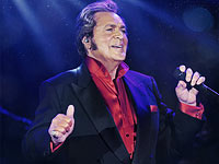 Легендарный певец Энгельберт Хампердинк выступит в Израиле