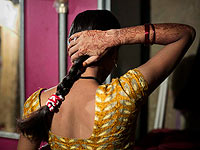 В Индии  грабители напали на семью, изнасиловали женщин и убили мужчину