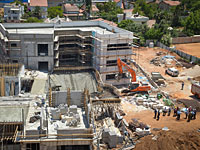 Авария на строительном объекте в Ганей Тиква, пострадали пять рабочих