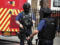 Скотланд-Ярд провел два контролируемых взрыва у здания посольства США