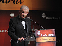 Умер Збигнев Бжезинский, советник президента Картера по нацбезопасности