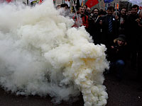 Акции протеста в День России: массовые задержания в Москве и Санкт-Петербурге