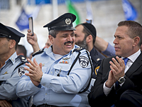 Церемония открытия нового отделения полиции была прервана из-за ограбления банка