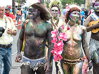 Русалки и посейдоны Нью-Йорка: фоторепортаж с карнавала Mermaid Parade
