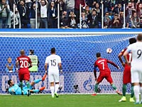 Роналду реализовал пенальти
