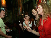 Опрос: русскоязычные женщины в Израиле являются феминистками, отказываясь ими называться