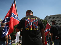 Митинг Ку-клукс-клана в Вирджинии: десятки задержанных