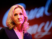 Автор книг о Гарри Поттере написала новую сказку на платье