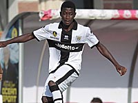 Восходящая звезда итальянского и ганского футбола арестован по подозрению в убийстве матери и сестры