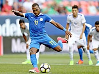 Гол бывшего форварда 