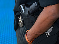 Миннеаполис: полицейский-сомалиец застрелил  женщину, которая обратилась за помощью
