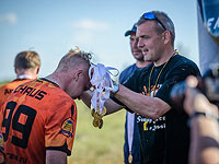 Футбол на болоте: так играют чемпионы мира Футбол на болоте: так играют чемпионы мира