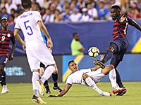 Сборные Коста-Рики и США вышли в полуфинал Золотого кубка