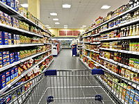 Арабские туристы совершили серию краж в одном из торговых центров Баку 