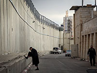 Увеличена высота ограждения вокруг гробницы Рахели