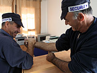 Усилена охрана поселка, в котором проживает семья охранника посольства Израиля в Аммане