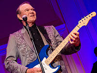 Умер американский певец Глен Кэмпбелл
