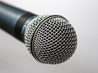 В Полтаве прохожие отказались отвечать на вопрос, заданный на украинском языке