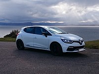 В Израиль прибыла спортивная версия хэтчбека Renault Clio