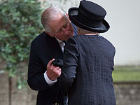 Елизавета II передаст власть принцу Чарльзу через 4 года – если доживет