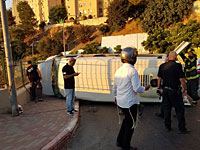 В Цфате перевернулся минибус, перевозивший детей