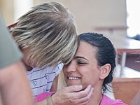 Тысячи израильтян откликнулись на призыв о помощи полицейской, пострадавшей в теракте