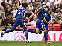 Маркос Алонсо забил два мяча.