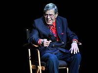 Умер знаменитый американский комик Джерри Льюис, сын евреев, эмигрировавших из России