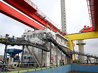 Работники Ашдодского порта потребовали половину зарплат увольняющихся