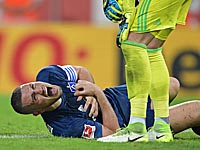 Удаление, голы на 97-й и 100-й минутах. 