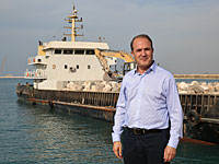 Мэр Ашдода пообещал не допустить переноса хранилища аммиака в ашдодский порт