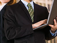 СМИ: бизнесмен Леонид Блаватник даст показания по 