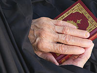 Саудовский король взял под покровительство 104-летнюю участницу Хаджа